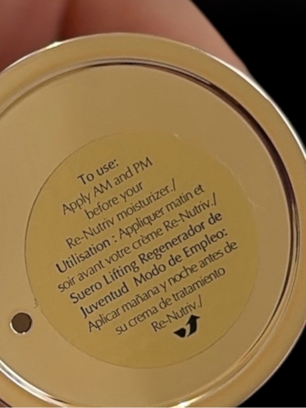 Estee Lauder Gold Reflective Skincare Box - Picture 5 of 5